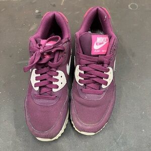 Nike Air Max Sneakers